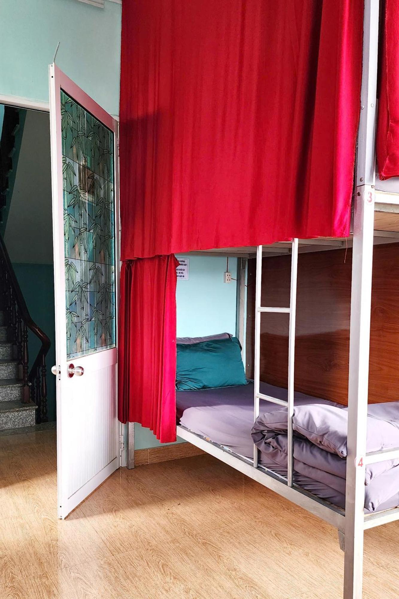 Hugo'S Family Hostel Да Лат Екстериор снимка